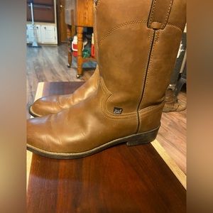 Mens Basic Justin’s Boots